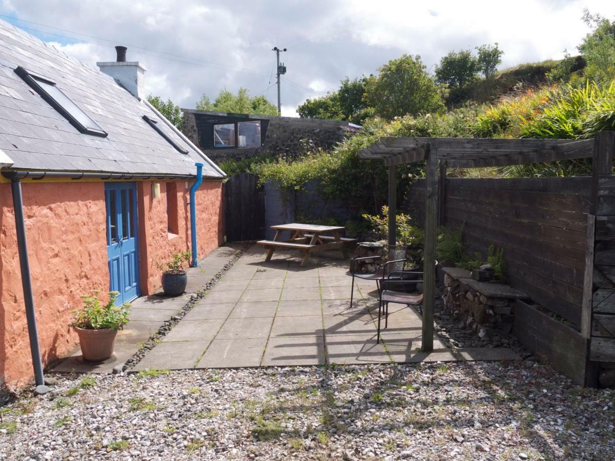 Blossom Cottage Lonmore 外观 照片